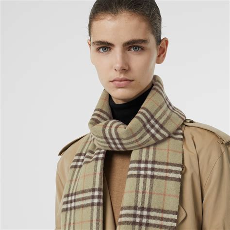 burberry cashmere scarf cheap|burberry scarf 50 cashmere wool.